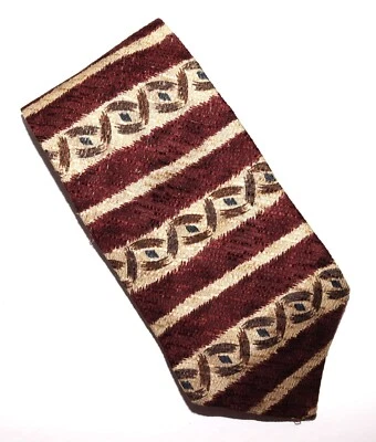 Corbata geométrica Bugatti vintage 100 % seda italiana Foto 1 de 4