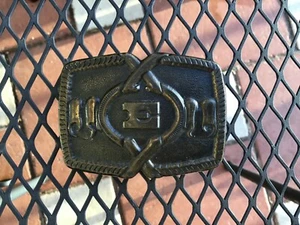 BELT BUCKLE - Picture 1 of 3