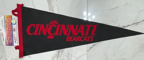 CINCINNATI UNIVERSITY  COLLEGIATE PACIFIC VINTAGE RETRO WOOL PENNANT MINT Cover
