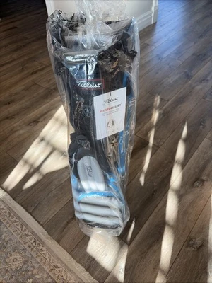 NUEVO Bolso Titleist Players 4 StaDry Stand - Gris/Negro/Dorado Foto 1 de 2