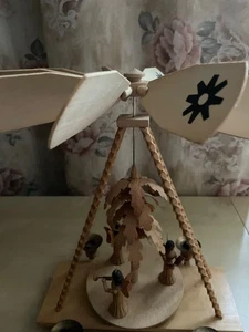 Pyramide mit Engeln Erzgebirge - Bild 1 von 5