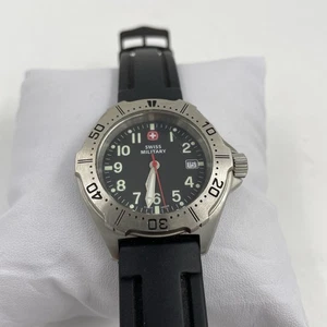 SWISS MILITARY (SWISS MADE) HERRENUHR - 095 1427 - 42MM C/100M - NEUE BATTERIE - Bild 1 von 13