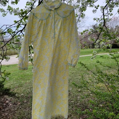 EUC Vintage LONG Flannel NightGown Large Yellow Sleep Dress Cozy Granny Cottage - Image 1 of 4