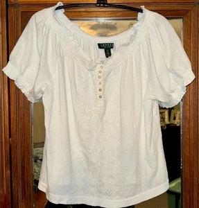 Women's Lauren Ralph Lauren Cropped Vintage Blouse, size Medium Petite - Picture 1 of 11