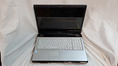 READ DESCRIPTION!! Toshiba satellite p200-10o 17" Laptop Intel Pentium T2080 2GB - Image 1 of 4