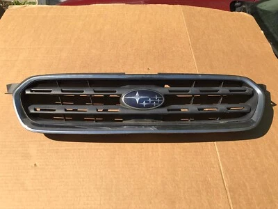 2005-2007 Subaru Outback Front Grille Assembly OEM 91121AG07C Foto 1 de 2