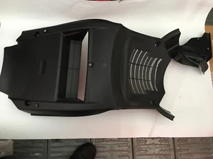 Coperchio Inferiore Interno Scudo  Majesty 250  Yamaha   5GM215520000 - Picture 1 of 1