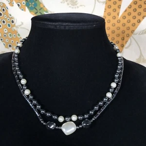 2 Necklace Lot Set Hematite Beads Faux Pearl Gray Beaded Knotted Toggle Healing - Picture 1 of 8