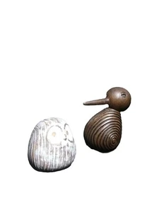 Owl + Kiwi Statue Decor. Figurines.  Resin birds (look like carved wood) 5" + 3" - Picture 1 of 4