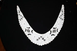 LONG RARE ANTIQUE EDWARDIAN EYELET LINEN COLLAR 34 INCH LENGTH - Picture 1 of 4