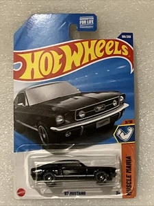 Mustang 1967 Hot Wheels negro 3/10 HW Muscle Mania 189/250 - Imagen 1 de 6