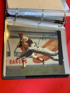 FOTO 8X10 FIRMADA AUTOGRAFIADA POR MAURY WILLS LOS ANGELES DODGERS CERTIFICADO DE AUTENTICIDAD DESLIZANTE - Imagen 1 de 1