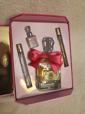 Viva La Juicy by Juicy Couture, 4 Piece Eau De Parfum Gift Set for Women-NEW - Image 1 of 4
