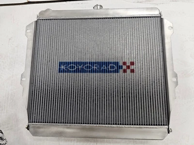 Koyo HH Series Radiator for Toyota 84-95 Pickup 2WD 4WD 4Runner 2.4L I4 HH012827 - Imagem 1 de 2