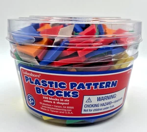 250 Geometric Plastic Pattern Blocks Math Manipulative Shapes Home School - Picture 1 of 7