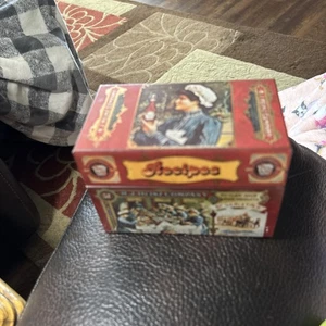 VINTAGE H. J. HEINZ Metal Recipe Box W/Clipped & Handwritten Recipes SEE PHOTOS - Picture 1 of 11