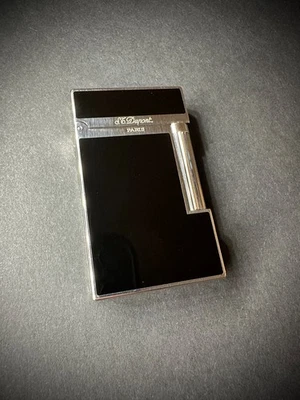Briquet ST Dupont Ligne 2, laque de chine noire, finition Palladium - Imagen 1 de 4