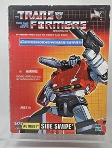 2003 Commemorative Series VIII - SIDE SWIPE- G1 Transformer - MIB : Hasbro - Picture 1 of 4
