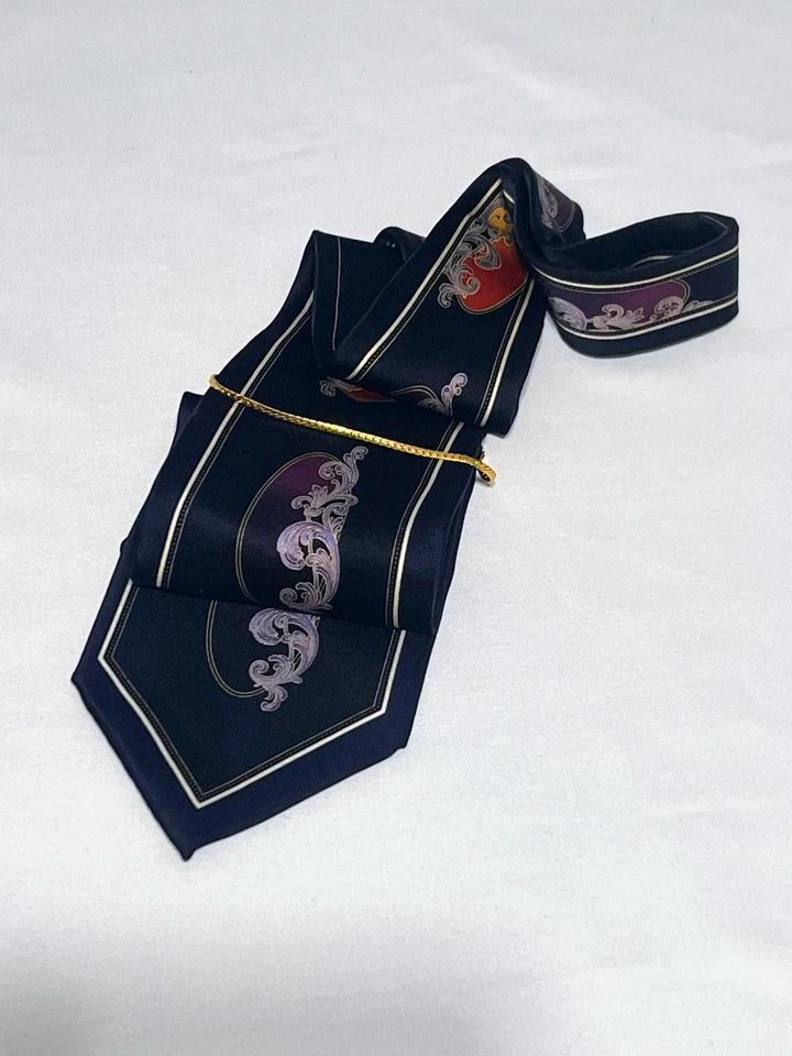 Corbata de seda para hombre Giorgio Brutini Collezione 58 1/2 pulgadas azul marino (L:T3) Foto 1 de 4