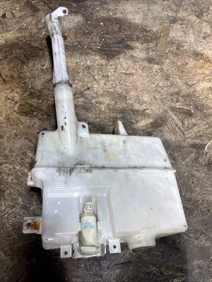 Infiniti G37 2008-2009 cupé parabrisas lavadora depósito botella OEM Foto 1 de 4