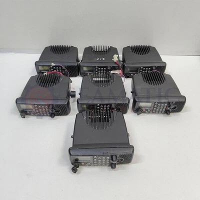 SET BESTEHEND AUS 2 NOS X Simrad Rd68 DSC UKW-Radio, CH#251 (GETESTET) - Bild 1 von 4