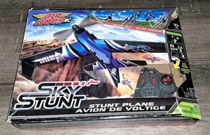 Air Hogs RC Sky Stunt Flugzeug Easy Stunt Trigger 300 Fuß Brandneu Versiegelt - Bild 1 von 3