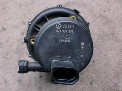 VOLKSWAGEN Bora 2000 GF-1JAGZ Air Pump 071 959 253 [Used] [PA65988957] - Image 1 of 3