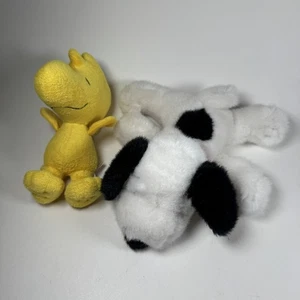 Cedar Fair Peanuts Plush Woodstock 7" 2016 Snoopy 8" 2009 Laying Bird Dog - Picture 1 of 16