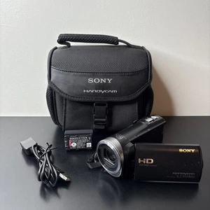 Sony Handycam HDR-CX330 Camcorder w/ Charging Cable, 32GB SD Card & Carry Case🔥 - Picture 1 of 13