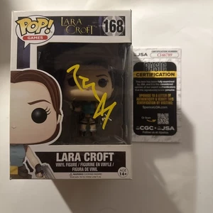 Angelina Jolie TOMB RAIDER LARA CROFT Signed Funko Pop (RARE)!! JSA COA - Picture 1 of 3