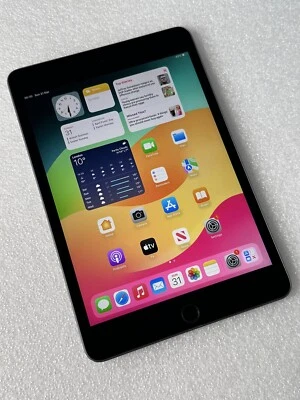 Apple iPad Mini (5th Generation) 64GB, Wi-Fi Only, 7.9in- Grey - Good- ref 152 - Image 1 of 4
