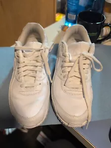 Nike Men's Air Max 90 Leather 'Triple White' (CZ5594-100), Size: 7.5, 7 1/2 - Picture 1 of 14