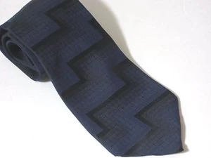 Hugo Boss Black Label Krawatte ~ Marineblau Geometrisch Seidenmischung 4"X58" Kostenloser Versand - Bild 1 von 12