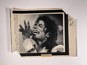Michael Jackson Photo Original Black And White Press Promotion 2nd July 1988 - Picture 1 of 12