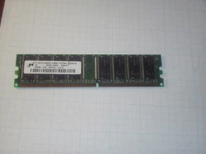 Micron PC2700 DDR 333 MHz, 256 MB RAM Module, CL2.5 PC2700U-25330, 184 Pin - Picture 1 of 2