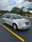 2010 Chrysler Town & Country TOURING PLUS
