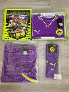 BVB Borussia Dortmund PUMA Trikot Größe XL im Set mit Short (Gr. L) und Stutzen - Bild 1 von 13