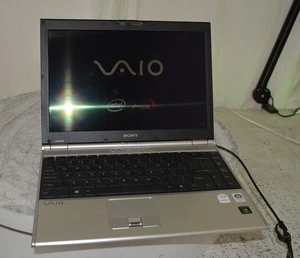 SONY VGN-SZ640N PCG-6S2L Laptop INTEL CORE2 DUO T7500 2.2GHz 2GB 160GB SEE NOTES - Picture 1 of 9