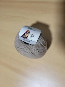 Madil Vanity Cashmere Blend 19 Balls - Picture 1 of 3