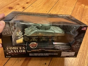 Forces of Valor M4A3 Sherman Normandy 1944 con tripulación 81007 1/32 B12 - Imagen 1 de 2