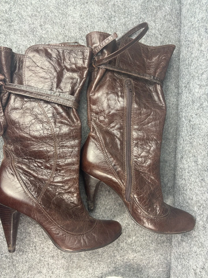 Botas de tacón alto Luichiny para mujer 8M cuero marrón media pantorrilla cremallera Foto 1 de 4