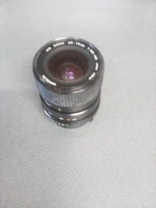 MINOLTA MD 28-70mm ZOOM LENS . SEE DETAILS - Picture 1 of 3
