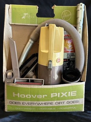 De colección Años 60 HOOVER ASPIRADORA PIXIE Modelo 2800 Manguera Portátil Poste y Accesorios Caja Bolsas Foto 1 de 4