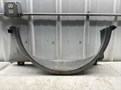 1988-2000 Chevrolet K1500 C1500 C2500 K2500 C3500 K3500 Lower Fan Shroud OEM — 第 1/4 张图片