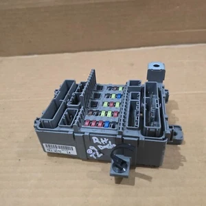 09 - 11 Acura TL Interior Right Passenger Side Fuse Box Relay 38200-TK4-A01 OEM - Picture 1 of 10