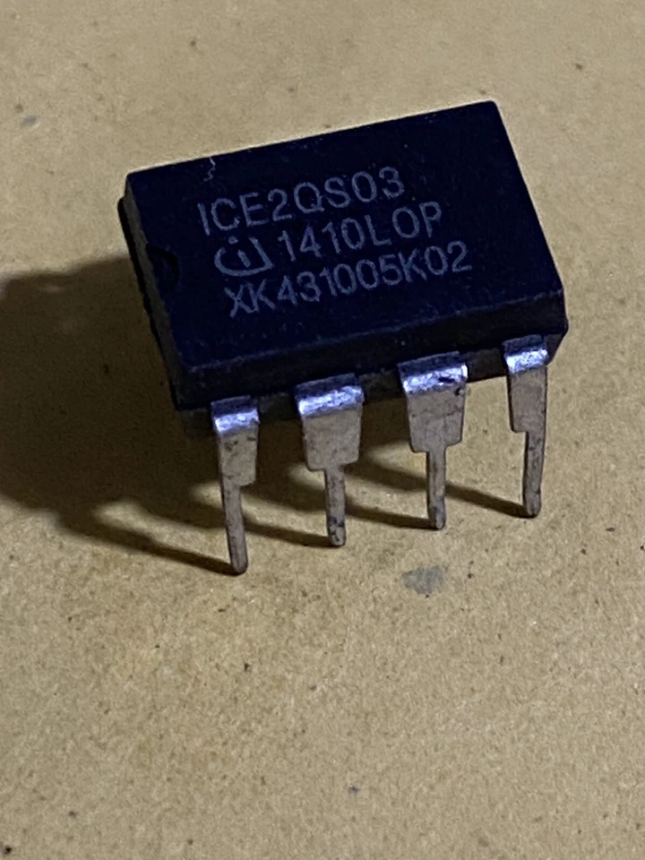 INTERSIL 1pezzo ICE2QS03 ICE 2QS03 Power controller original come foto spedizione posta1