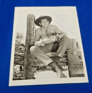 Western Movie Actor Rod Cameron AUTOGRAPHED 8x10 Photo