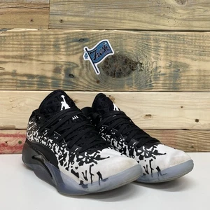 Nike Jordan Zion 3 Oreos GS Athletic Basketball Shoes Kids Size 3.5Y White Black - Picture 1 of 12