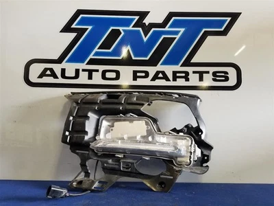 Lâmpadas de circulação diurna para driver de canto/parque compatíveis com 14-18 VOLVO V60 - Imagem 1 de 4