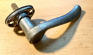 1932 1933 DESOTO DOOR HANDLE RIGHT WING SCROLL CIRCA 30S MOPAR 32 33 HOT ROD RAT - Picture 1 of 14